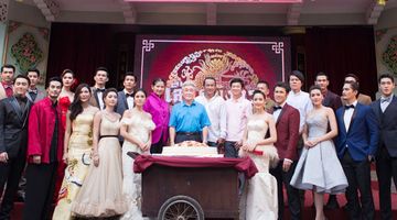 อนันดา ติ๊ก เคน แอนดริว เจนี่ นำทีมบวงสรวง ซีรีส์เลือดมังกร เสือ สิงห์ กระทิง แรด หงส์ (คลิป)