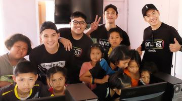 กัน โดม ตั้ม แคน ส่งมอบความสุข!! ให้พี่น้อง กาญจนบุรี